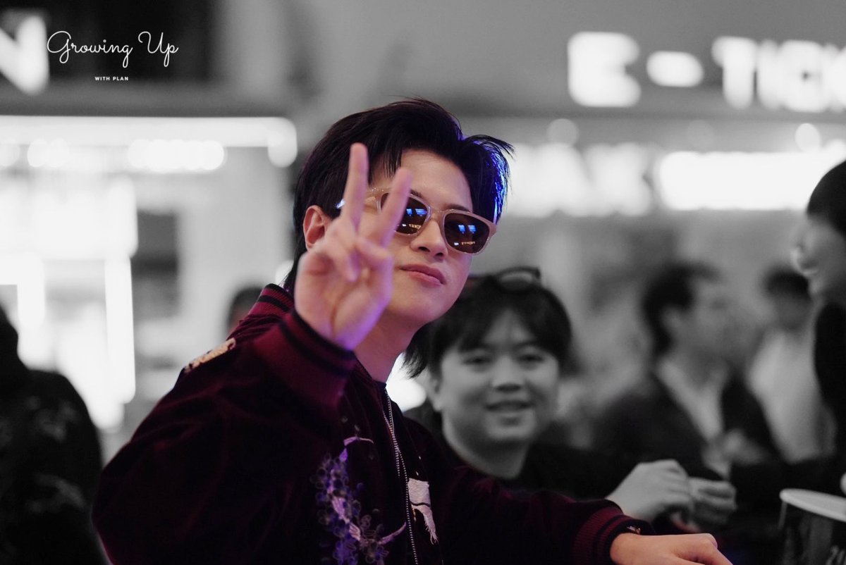 GrowingUPwPlan's tweet image. ✌🏻✌🏻

#คนของแปลน #PlanRathavit