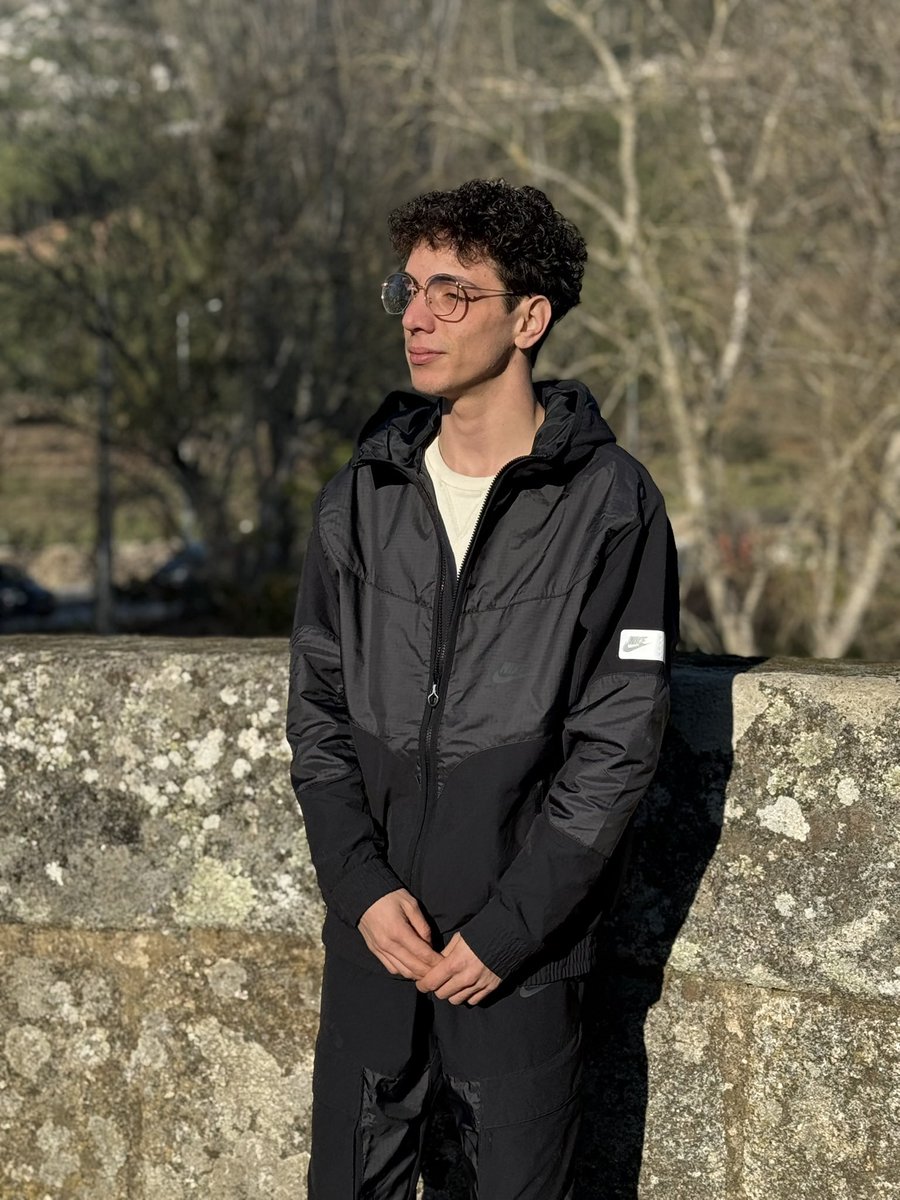 vz__joaoo's tweet photo. O que está acontecendo aqui?👀 https://t.co/ogOZ5JToK8