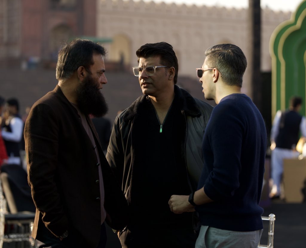 Deep in discussion. 👀 

What do you think they’re talking about? 🤔

#SultanSupremacy | #DECADEOFHBLPSL