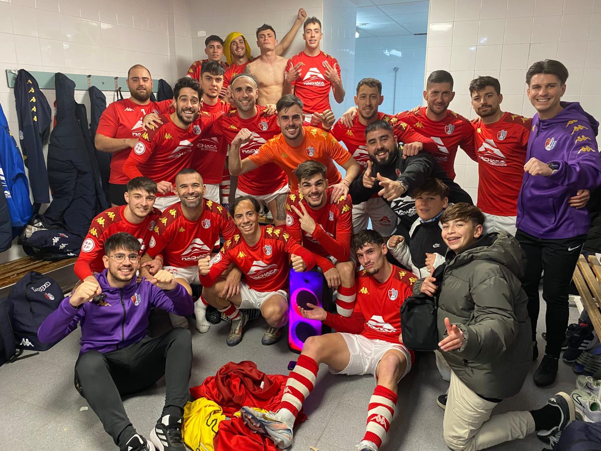 Ganas e ilusión! Sigamos❤️🤍💙 <a href="/ArenasOficial/">Arenas Armilla CyD</a>