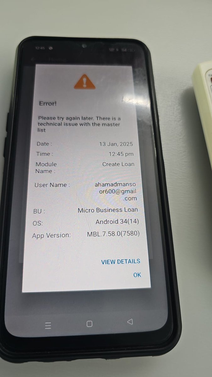 tejas_dv's tweet photo. In the financial capital of India, the server of @IDFCFIRSTBank is down. What a joke this bank is! https://t.co/kfE7hNfduo