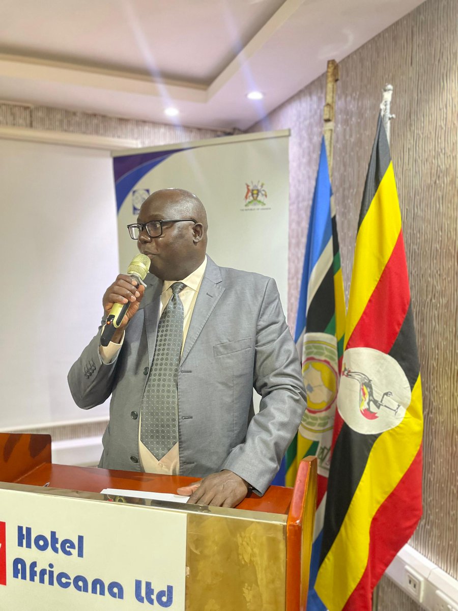 UNCST_Uganda's tweet photo. 📢 Our ES @MartinOngol welcomes stakeholders to the workshop for Uganda's National Bioeconomy Policy He emphasises the importance of a sustainable bioeconomy for Uganda's future and is calling for collaborative efforts to harness innovation for development. 
#UgBioeconomyPolicy https://t.co/qK9eNT3tSK