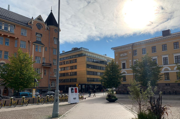 🚨 Kanam's Leading Cities Invest raises €100m+ via asset sales in Barcelona, Helsinki &amp; Dresden! 🏢 A big step toward stabilizing the fund &amp; driving 2025 growth.
Key sales:
📍 Barcelona (€38.5m+)
📍 Helsinki (Fab 9)
📍 Dresden (Kugelhaus)
Future looks bright for Kanam! 🌟