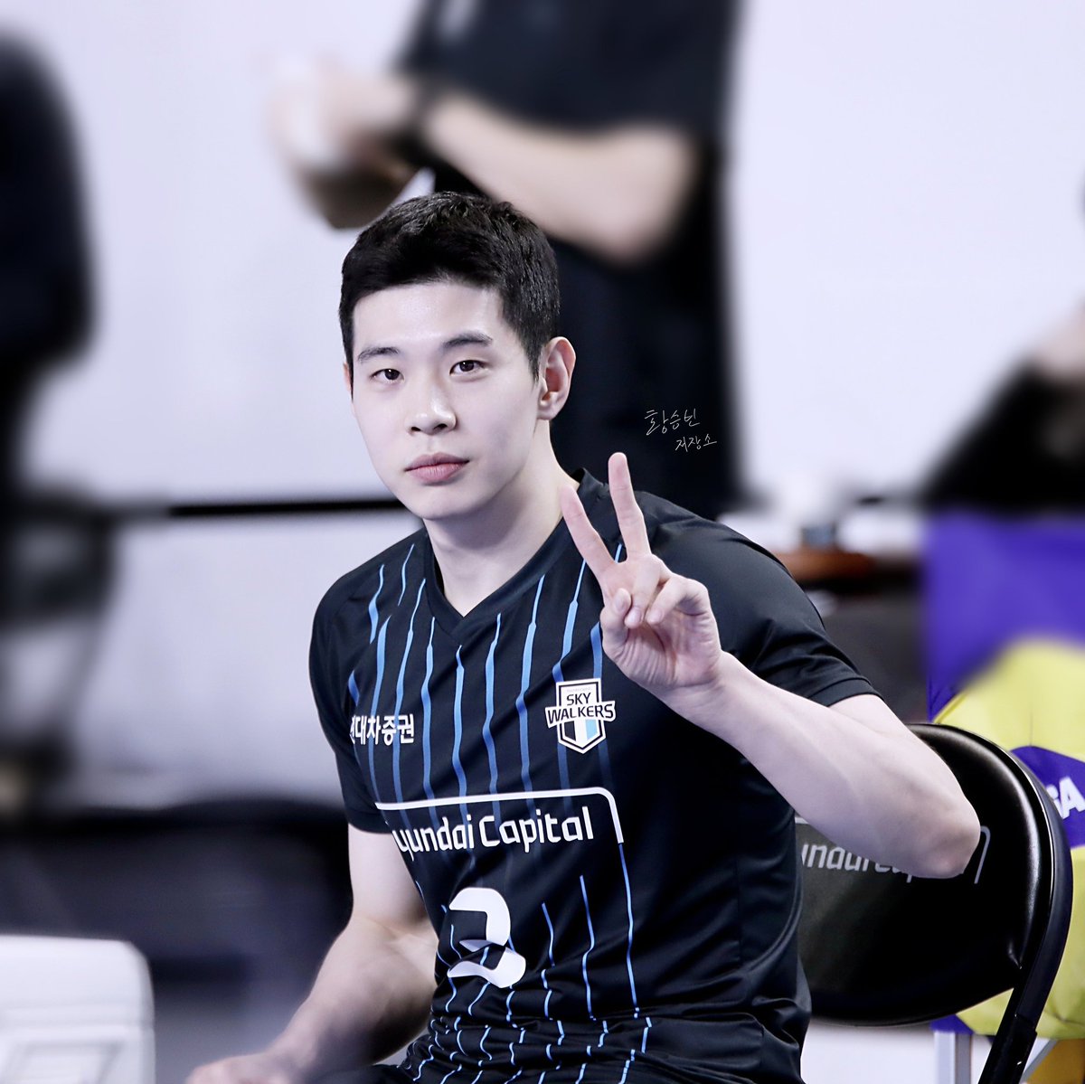 김코난 tweet media