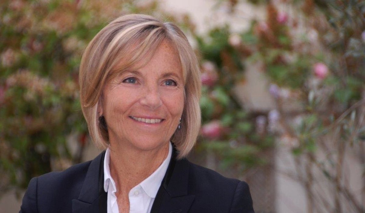 🖤 Le 13 janvier 2021, Marielle de Sarnez nous quittait.

Ses valeurs, ses combats, son amour pour l’Europe et son dévouement envers les Français continuent de nourrir notre engagement chaque jour.