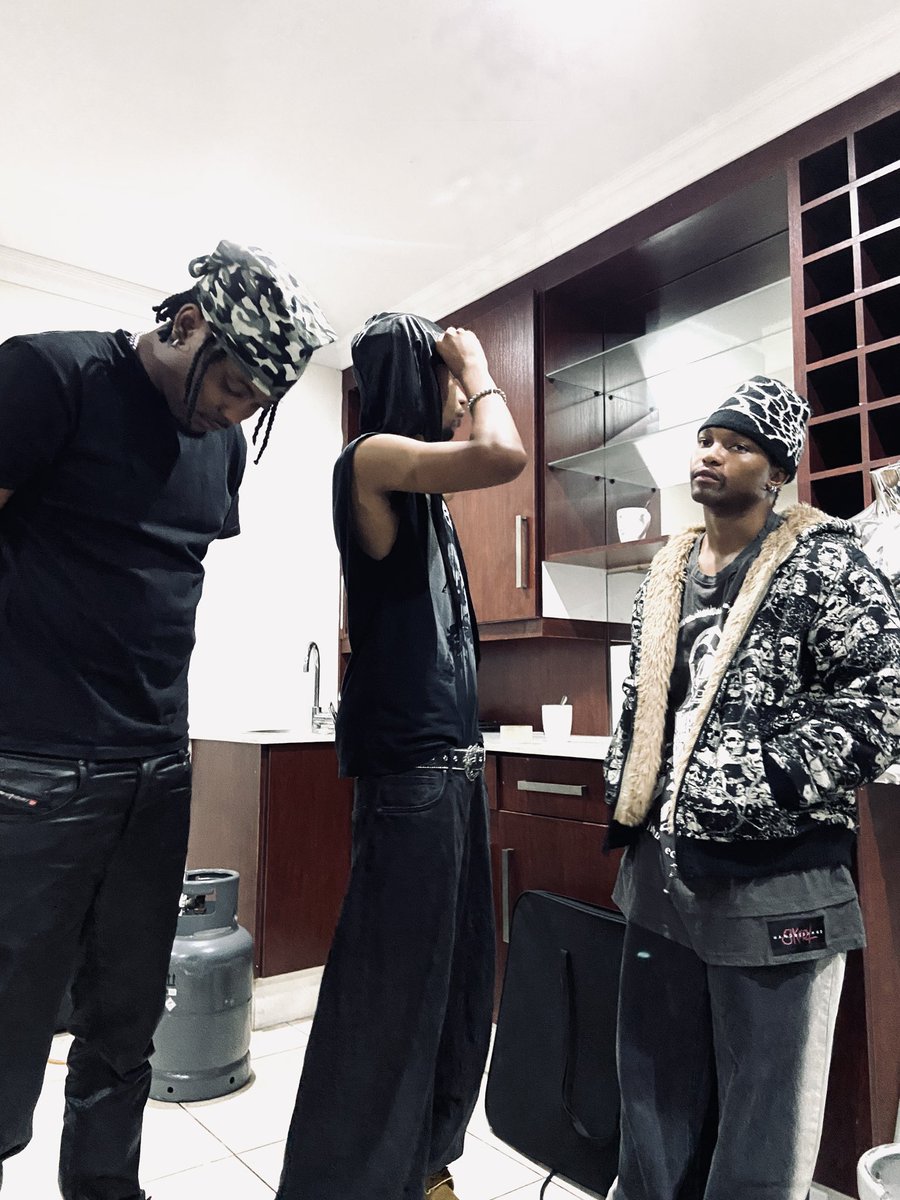 Generational <a href="/AkiraInfinite/">akirainfinite</a> <a href="/JoeyMansonn/">Joey Manson</a>