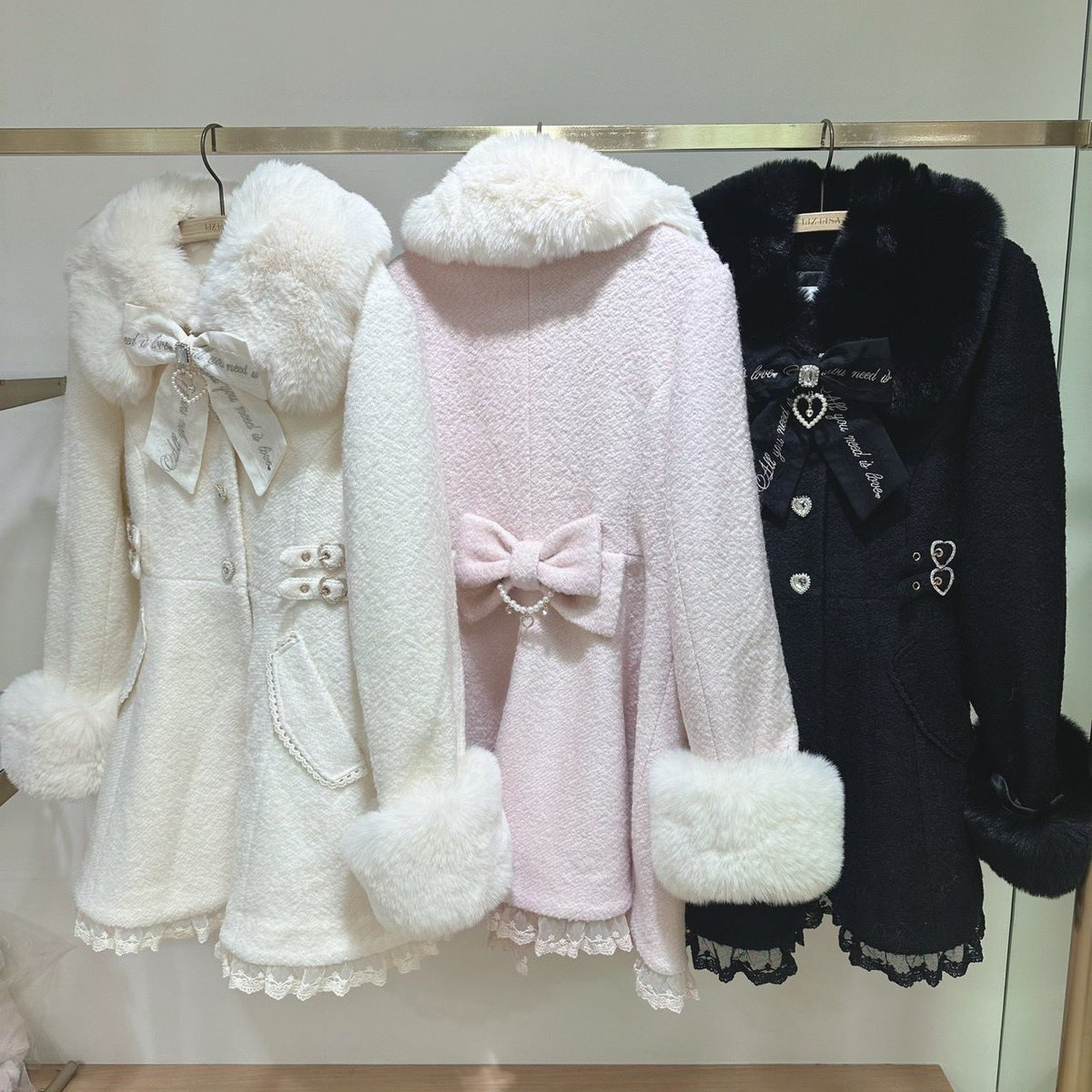 ❤︎ 𝐋𝐈𝐙 𝐋𝐈𝐒𝐀 近鉄Pass'e店 ❤︎ #ビジューリボンミニ丈A