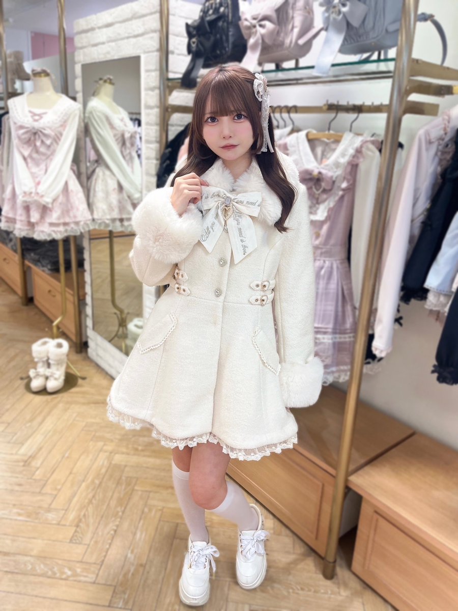 LIZLISA ビジューリボンミニ丈Aラインコート 白 ビジューリボンミニ丈Aラインコート ｜ LIZ LISA（リズリサ）公式通販