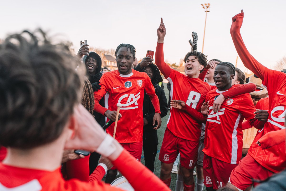 MaladrerieCaen's tweet photo. Une très bonne semaine à tous 🥰

#MOSPSG #CoupeGambardella https://t.co/Anb6s7k47Z