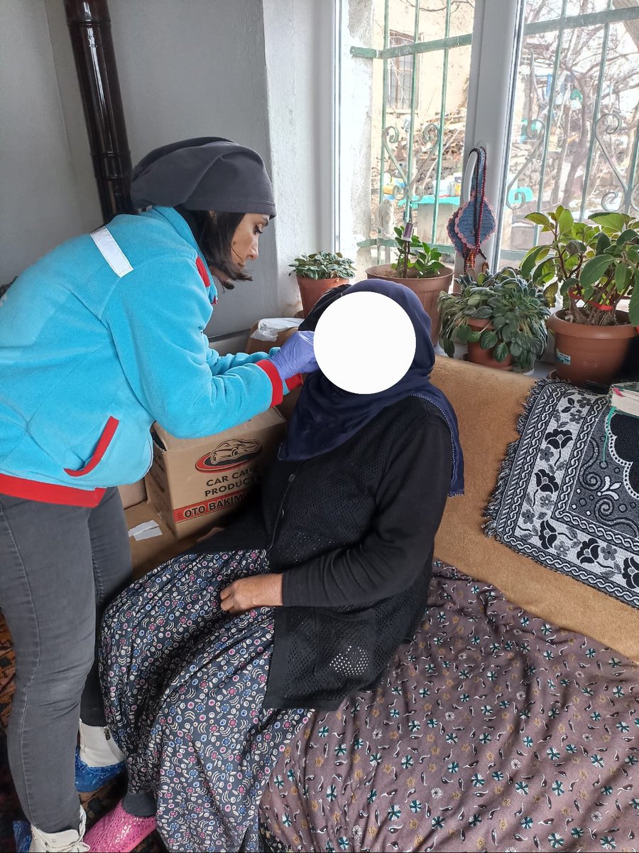 Büyüklerimizin özel ihtiyaçlarını titizlikle karşılıyoruz.