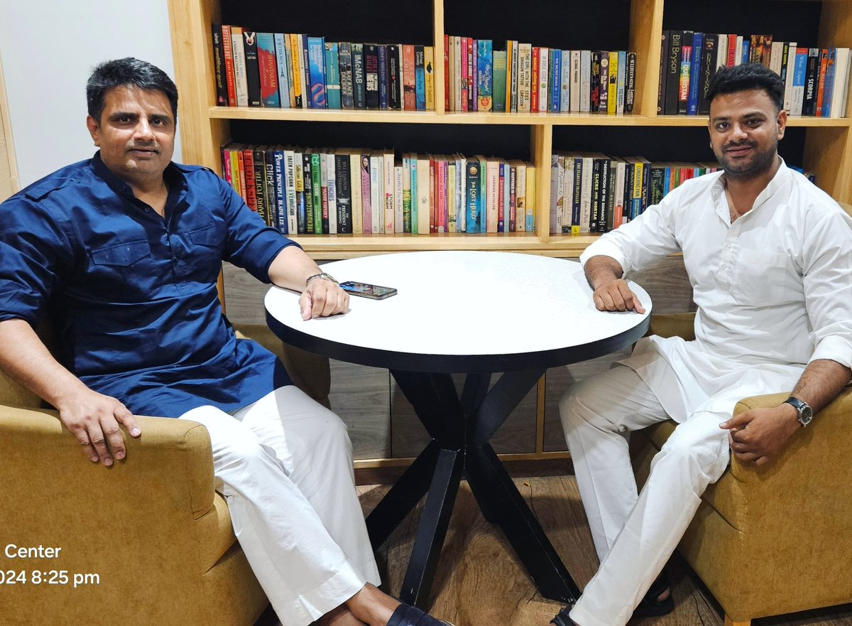 KrishanpalAzad's tweet photo. Happy birthday @DhillonVijay sahab 
आपसे प्रेरणा मिलती हैं हमें । https://t.co/BpYVfkWXqL