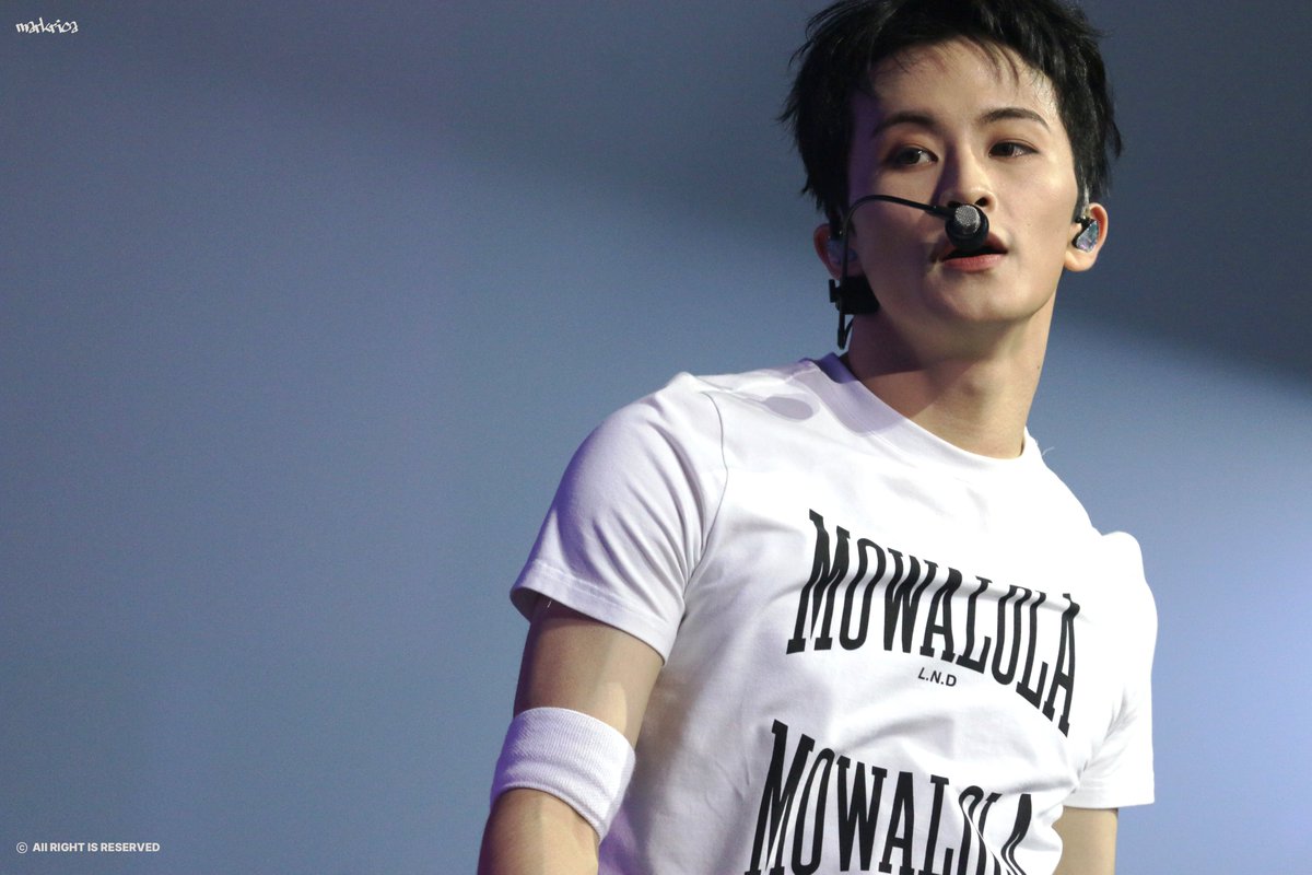 250112 SMTOWN  
#마크