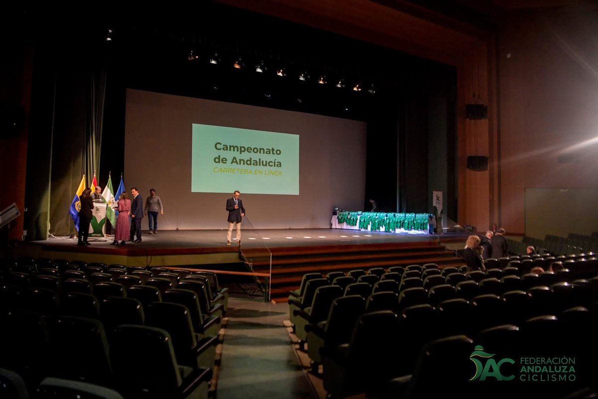 Grupo photographers tweet media