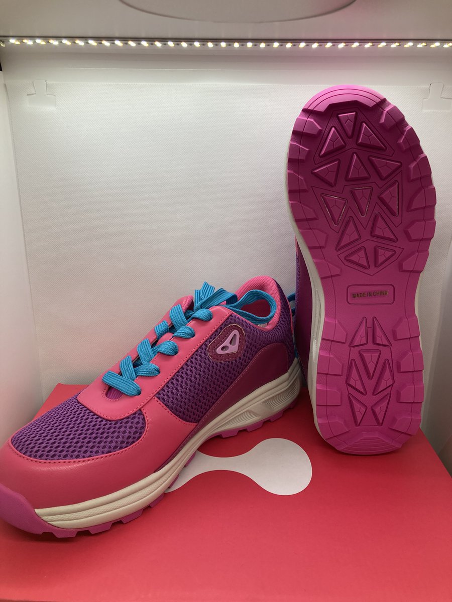 ピンクビーンズ スニーカー ピンク Mサイズ 「Splatoon3(スプラ