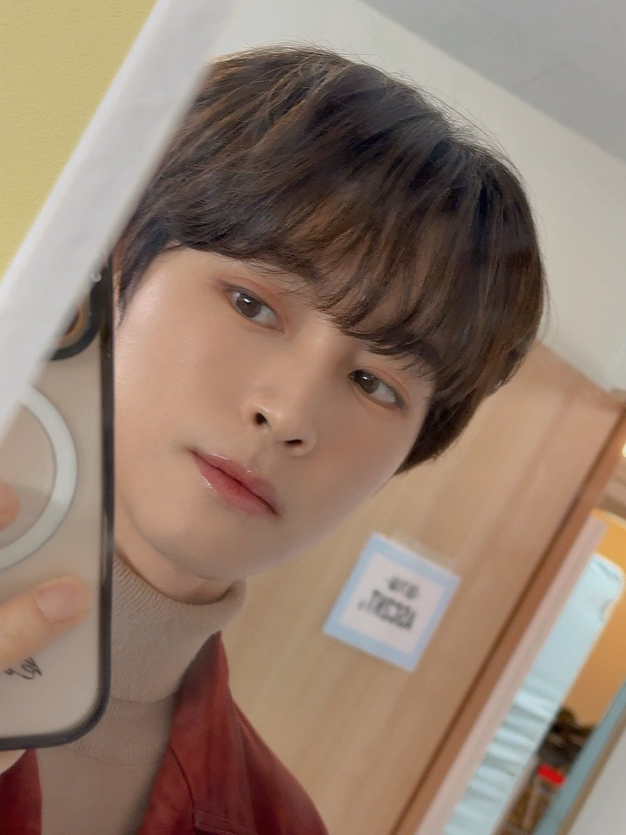 asc2ntbr's tweet photo. [🐿️] 13.01.25 TWT

"Segundafeirandoᕙ(  •̀ ᗜ •́  )ᕗ"

#ASC2NT #어센트
#KARAM #カラム https://t.co/eZiWpWsiTB