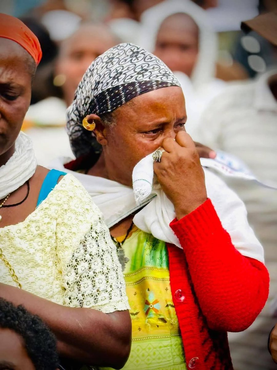 ኣሕዋትን ኣሓትን ካብ ውድብን ጉጅለን ህዝቢ ይዓቢ ፣ ደሓር ኸይንተዓዛዘብ። 

ኻብዚ ቕድሚት ዘጥፋእናዮ ጊዜ ይኣክል ፣ ኣብዛ ወሳኒት ሰዓት ኣብ ጎኒ ህዝብና ንዕሰል። 

ይኣክል ፣ ይኣክል ፣ ይኣክል
ዘልኣለማዊ ክብርን ሞገስን ንጀጋኑ ስውኣትና !!!