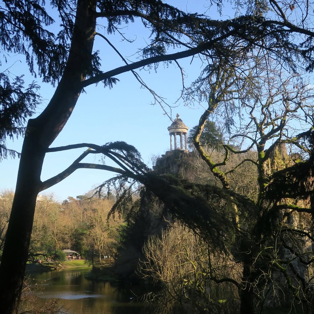 Pierre Ménard tweet media