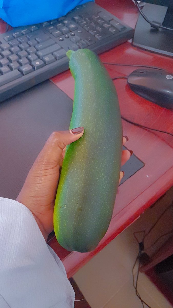 nimojess's tweet photo. My colleague brought me this from her farmππ https://t.co/YixxOTKQqy