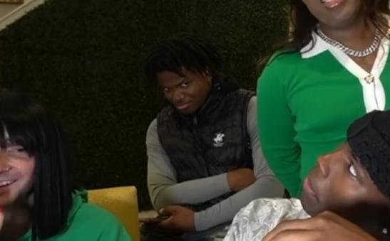 CisforCindrea's tweet photo. This mf faces kill me https://t.co/RYkEDkcmFI