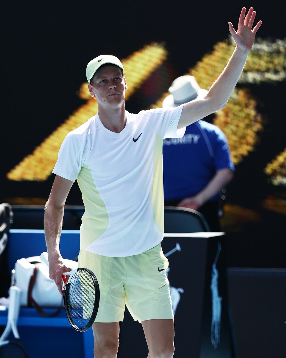 Forza 💪🏻💪🏻 Happy about my first match of 2025 🇦🇺 <a href="/AustralianOpen/">#AusOpen</a>