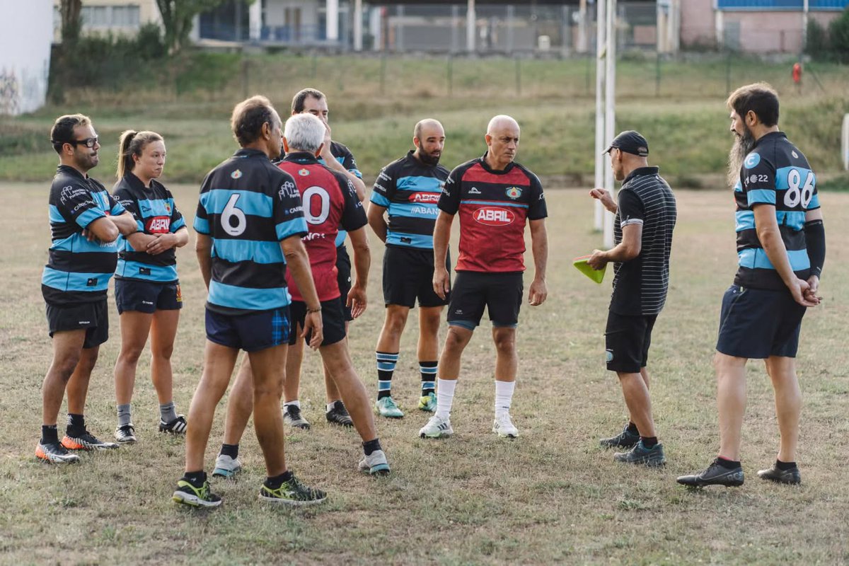 Os #CratSharks, o equipo de #rugby inclusivo do <a href="/CRAT1976/">C.R.A.T. A Coruña</a>, realizaron durante as últimas semanas varias #actividades con usuarios e usuarias de <a href="/Aspronaga/">Aspronaga</a> e do CEE María Marño 🏉🤝 

➡️ Esta actividade forma parte do programa Deporte Solidario e Inclusivo da Fundación Emalcsa.