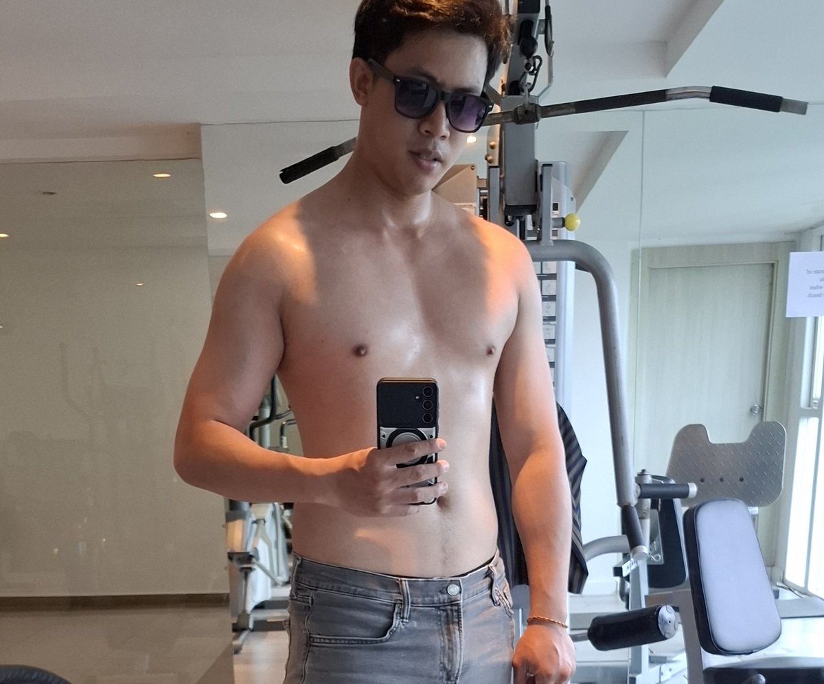 Kenneth tweet media