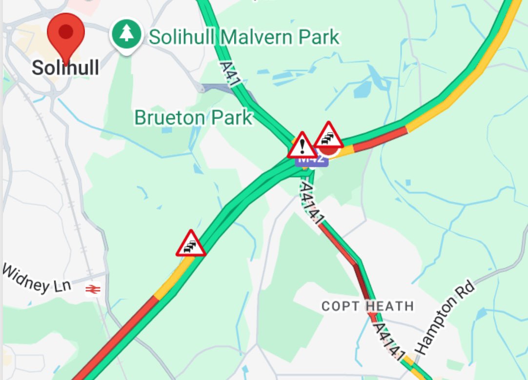 SolihullUpdates's tweet image. #TRAVEL: Exit ramp blocked and delays on #M42 southbound at J5 #A41 (#Solihull), due to a collision.