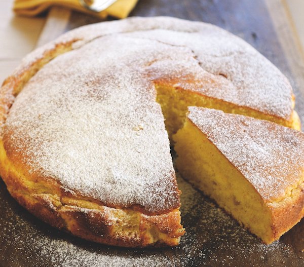 If you’re seeking an Italian-inspired sweet treat, this mascarpone and lemon cake recipe from Mario Matassa could be exactly what you’ve been looking for…

Get the recipe: italytravelandlife.com/recipes/mascar…