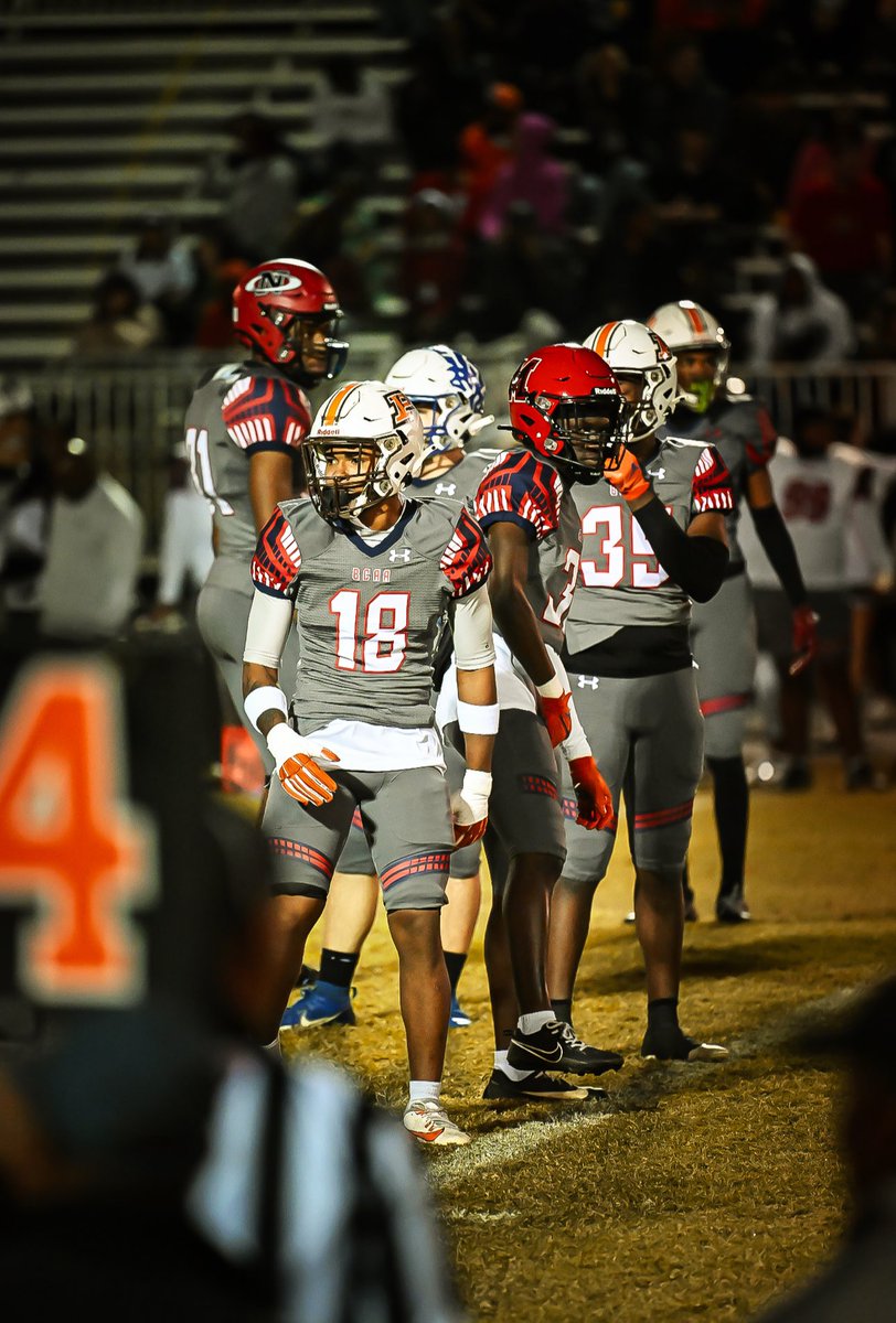 Antrell Mcwhirter (@_antrellmac) on Twitter photo hudl.com/v/2Qg0Fn
check out my film!!
<a href="/Coach_Jabo/">Jabo Smith</a> <a href="/LetItReign52/">Coach Roy Reynolds</a> <a href="/T_Garvin28/">Coach Terence Garvin</a> <a href="/MichaelVick/">Michael Vick</a> <a href="/vick757/">Dwight Vick</a> <a href="/BossCross76ers/">Coach Izaan Cross</a> hudl.com/v/2Qg0Fn
check out my film!!
<a href="/Coach_Jabo/">Jabo Smith</a> <a href="/LetItReign52/">Coach Roy Reynolds</a> <a href="/T_Garvin28/">Coach Terence Garvin</a> <a href="/MichaelVick/">Michael Vick</a> <a href="/vick757/">Dwight Vick</a> <a href="/BossCross76ers/">Coach Izaan Cross</a>