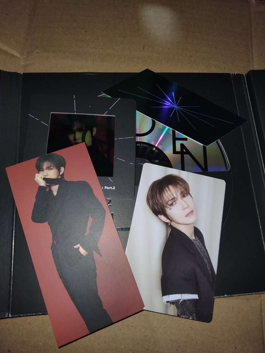starinmymind_'s tweet photo. Give away dari kak @fwairycaaa udah datang

Terimakasih banyaaaakkkkkkkk, yeosang nya lucuuu banget🥺🥺🥺🥺❤
Dapet sticker juga lagi, sticker aniteez gemaasssss❤ https://t.co/zdJ83riCDZ
