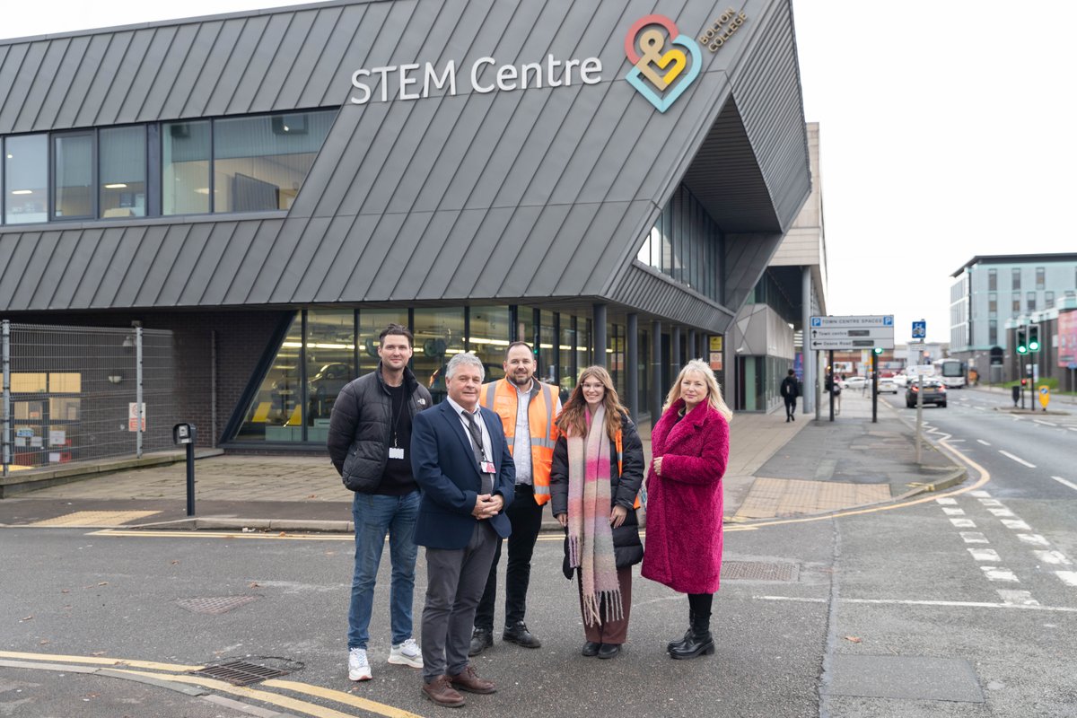Bolton College (@boltoncollege) on Twitter photo We were thrilled to welcome <a href="/gnwbus/">Go North West</a> to our STEM Centre! 🚗💡 They toured our facilities with plans to take on some of our talented engineering students starting January 2025. Exciting opportunities ahead for the next generation of engineers! We were thrilled to welcome <a href="/gnwbus/">Go North West</a> to our STEM Centre! 🚗💡 They toured our facilities with plans to take on some of our talented engineering students starting January 2025. Exciting opportunities ahead for the next generation of engineers!