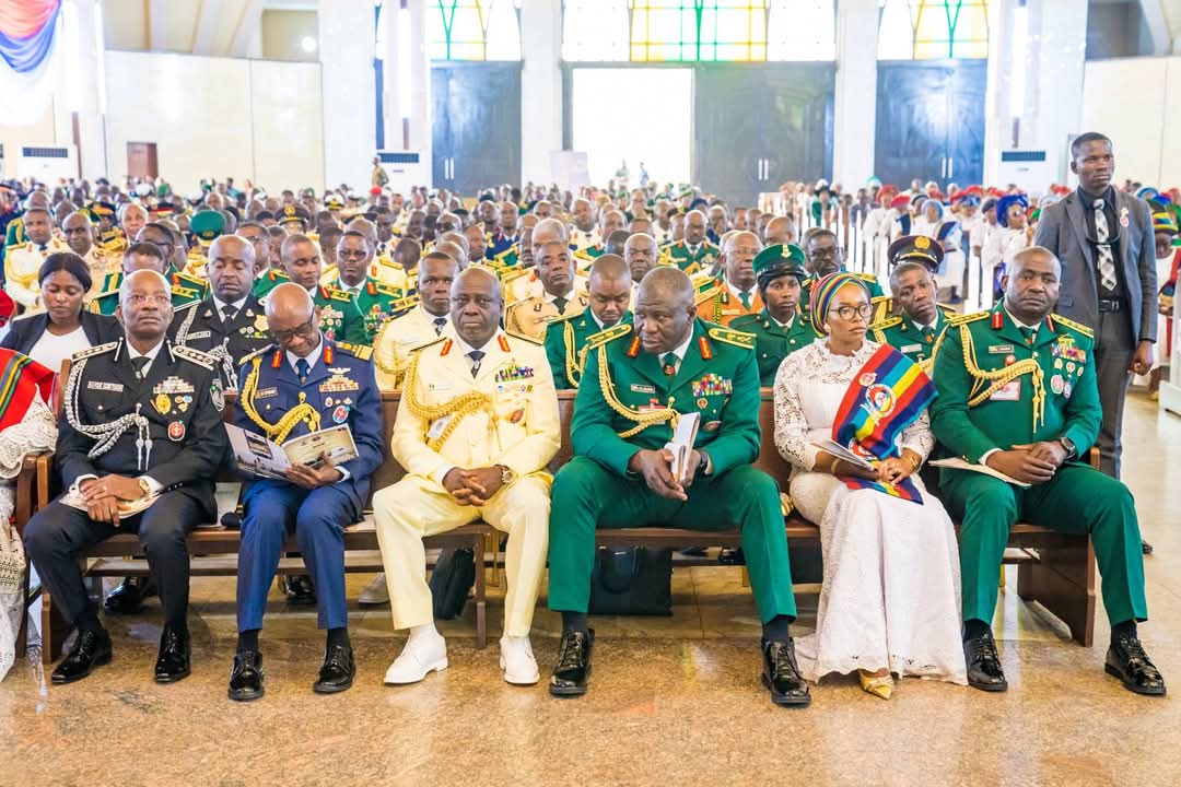 terlumun_utsev's tweet photo. Secretary to the Government of the Federation Senator Dr George Akume and myself led the Federal Government delegation to attend the Interdenominational Church Service as part of activities to commemorate the 2025 Armed Forces Remembrance Day. https://t.co/DNMzc1PMHO