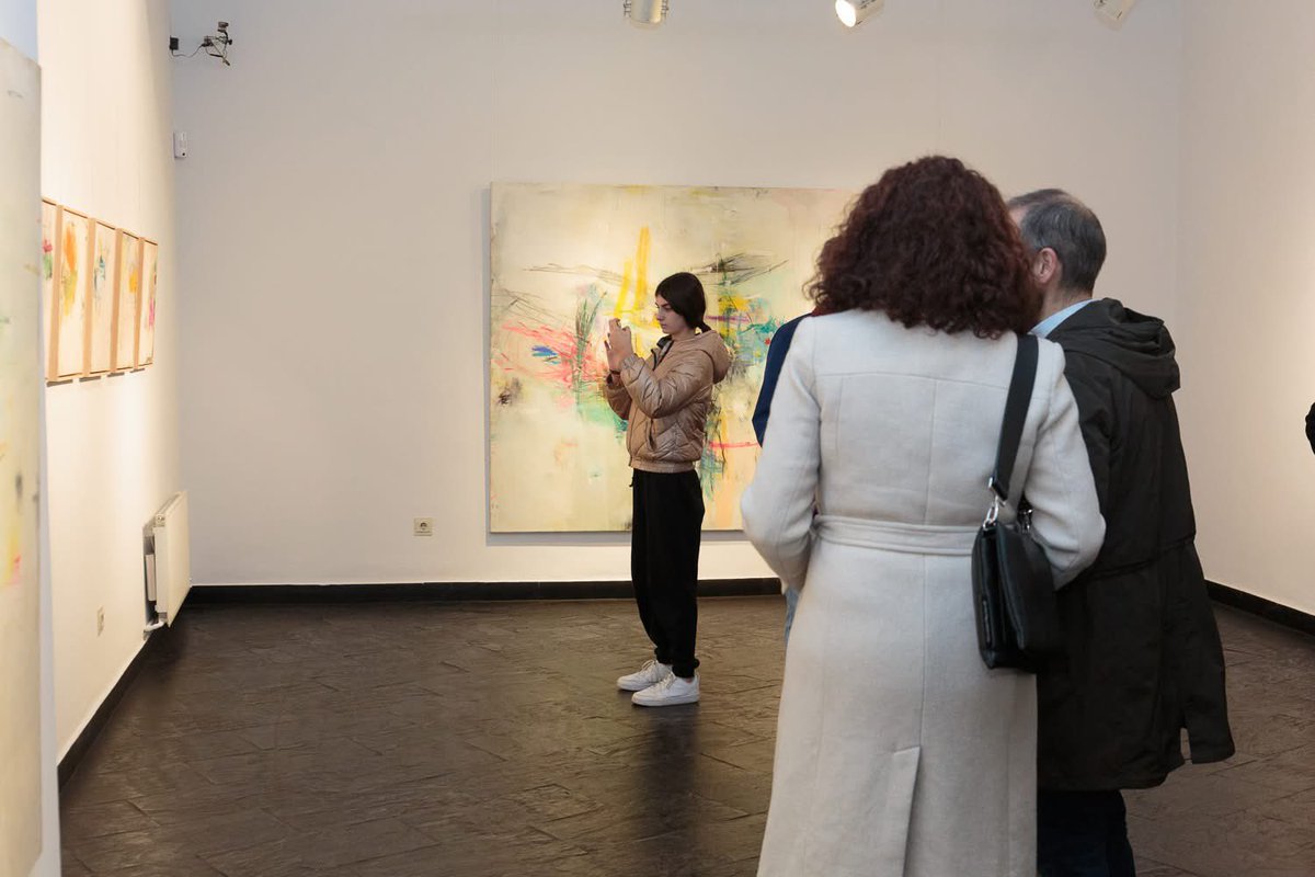 GaleriaHaurie's tweet photo. Ampliamos la exposición de Juanma Reyes `La Víspera’ hasta el próximo sábado 18 de enero.
¡No se la pierdan!

#galeriahaurie #lavispera #juanmareyes #galeria #artesevilla #culturasevilla #sevillahoy #esculturas #dibujo #arte #culturasev #TDSCultura #TDSActualidad #Artgallery #art https://t.co/kU9aUfcfTZ