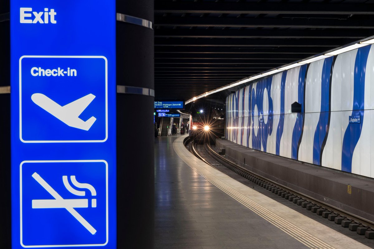 A causa di un cantiere all'aeroporto di Zurigo, il traffico ferroviario sarà limitato per 4 fine settimana, dal 17 gennaio al 10 febbraio. Ci saranno soppressioni di treni e modifiche nell'orario. Controllate l'orario online prima di mettervi in viaggio.
news.sbb.ch/it/media/artic…