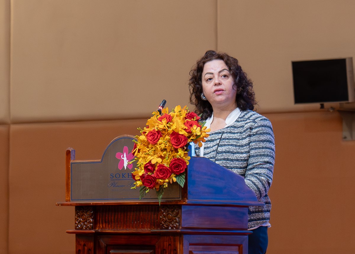 UNDPCambodia's tweet photo. 👏@UNDP, @ilo &amp; #CAPRED🇦🇺 supported the Ministry of Industry, Science, Technology &amp; Innovation in hosting a workshop to develop the M&amp;E Framework for the National Strategy on the Development of the Informal Economy (2023-28), aimed at fostering an inclusive economy in #Cambodia🇰🇭 https://t.co/y65Vvh9CfU