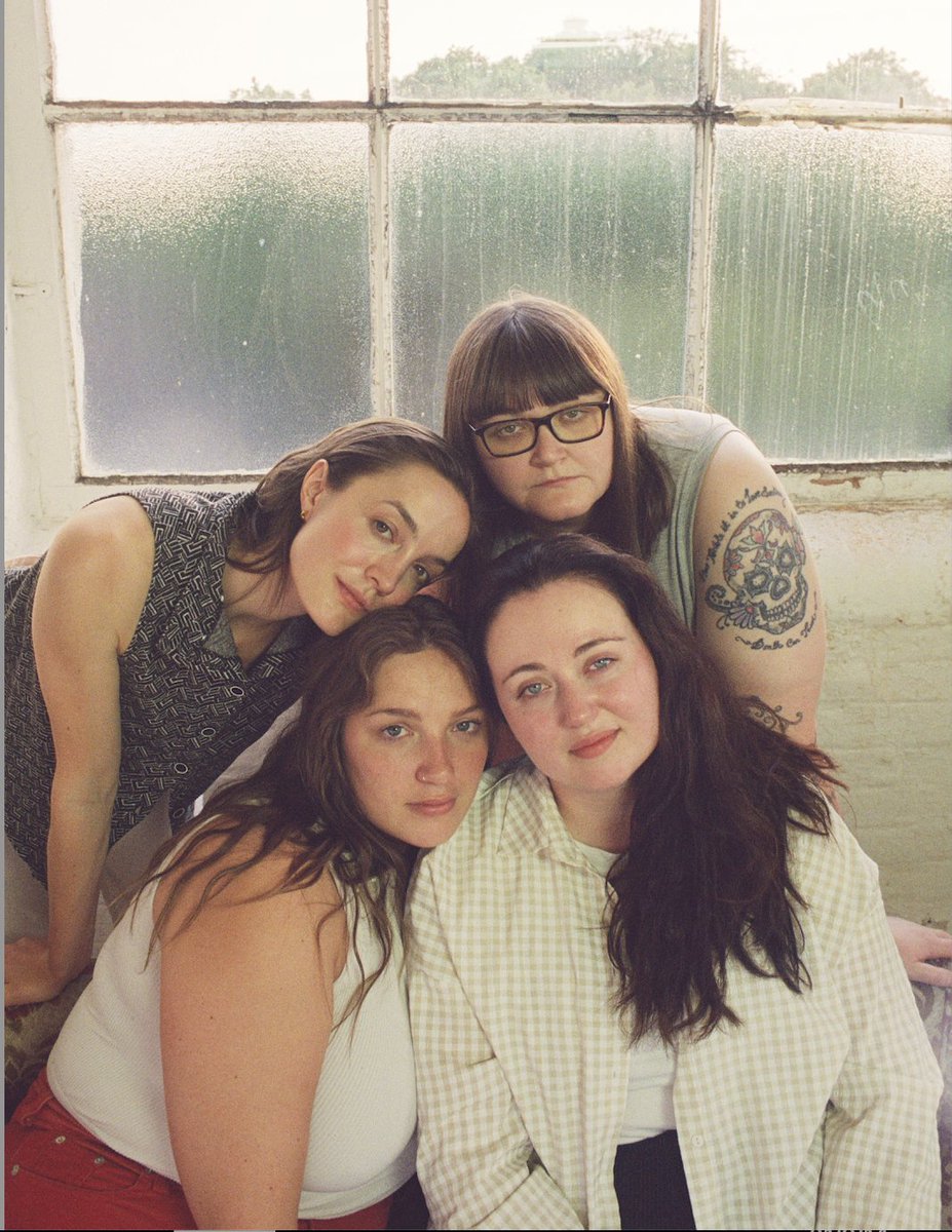 Announcing support acts for the UK/Irish spring tour:
ZERVAS AND PEPPER: Basingstoke, May 1 to Bristol, May 22. zervasandpepper.com
SUGARFOOT: Oxford, May 23 to London, June 1. open.spotify.com/artist/65Lc8Vx…
THE DEEP BLUE: Dublin, June 7 to Truro, June 19 thedeepblueband.com