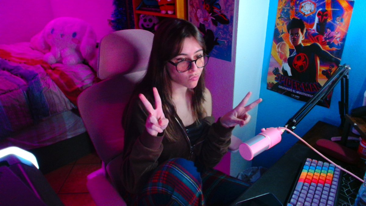 Mónica ~ Level Designer tweet media