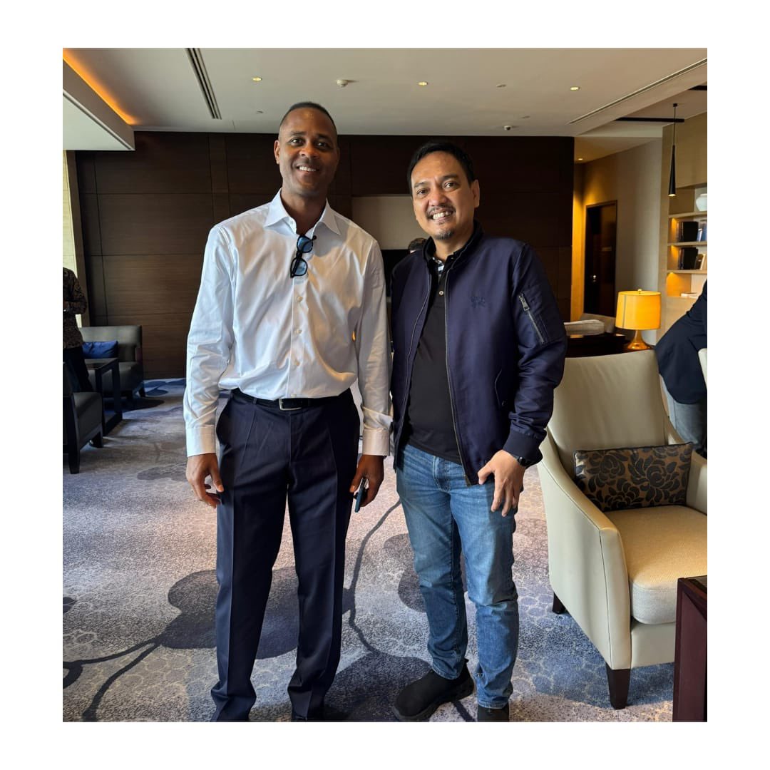 Sugeng rawuh <a href="/PatrickKluivert/">PATRICK KLUIVERT</a> Selamat bertugas bersama <a href="/TimnasIndonesia/">Timnas Indonesia</a> 💪🇲🇨