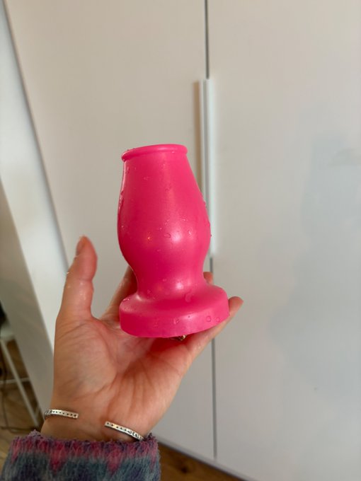 Watch Thorri ANAL 💕's leaked NSFW photo on TwXstars