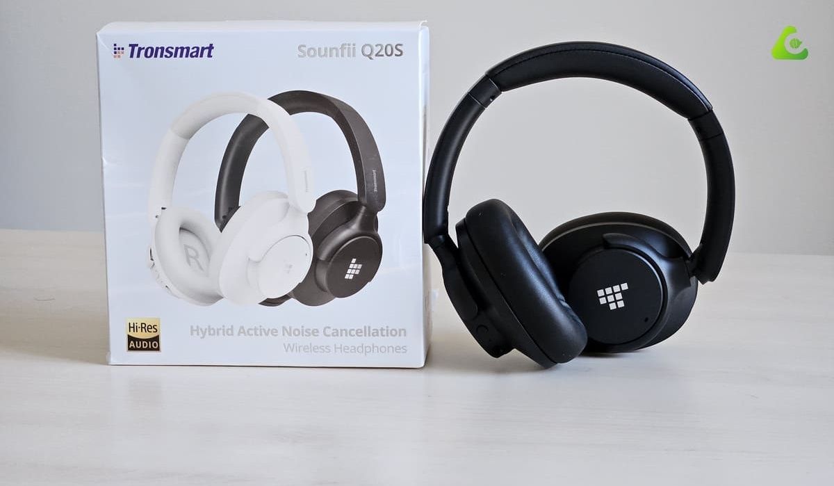 CeotechI's tweet photo. Tronsmart Q20S: recensione cuffie over ear ANC economiche
#ANC #AUX #Bluetooth53 #Cuffie #CuffieANC #CuffieBluetooth #CuffieOverEar #EQ #GadgetTech #HiResAudio #Multipoint #Music #Musica #Recensione #Review #SounfiiQ20S #Tronsmart #TronsmartQ20S
https://t.co/3luZRlcaZI https://t.co/A3O8TI7S4y