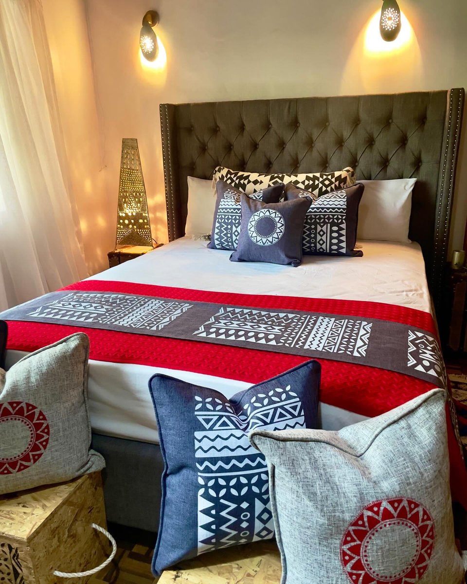 Building a brand one room , one product at a time . 

Perfect decor, furnishing items for your homes , lodges &amp; hotels . 

#Authentic #Creative #Sustainable