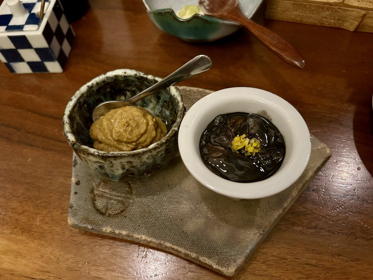 nihonsyuwatcher's tweet image. 先日伺った日本酒バー、素敵過ぎて次回は1軒目から伺いたくなりました
根津は最高の街だなぁ！
#慶　#根津