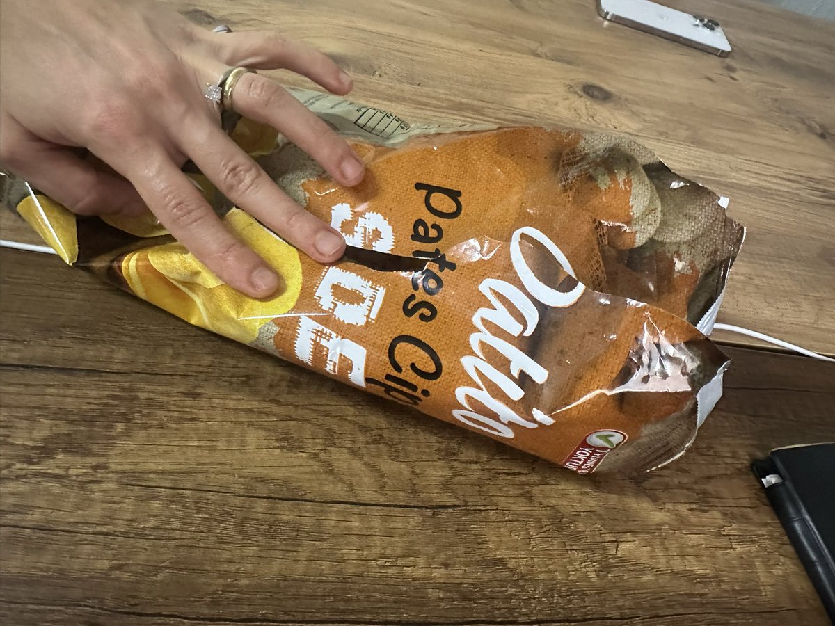 Sayın yetkili ürününüz çok tuzlu ve ağızı yakıyor uygun değil yiyemedik  İyileştirmeniz gerekmektedir.<a href="/bimturkiye/">BİM Türkiye</a>