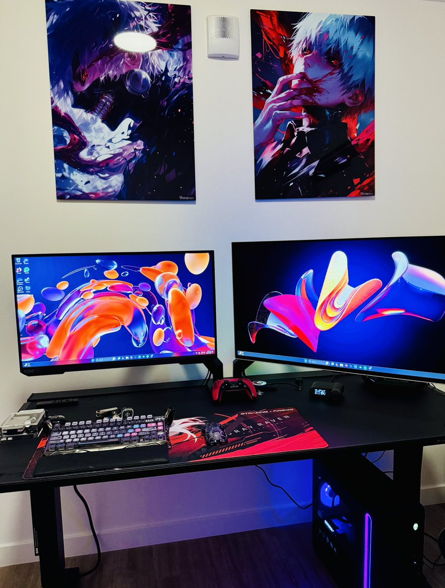 CHA72LiE's tweet photo. New setup! With gear from @GravaStar_  &amp; @secretlabchairs 😄 https://t.co/IjqmTrMwxo