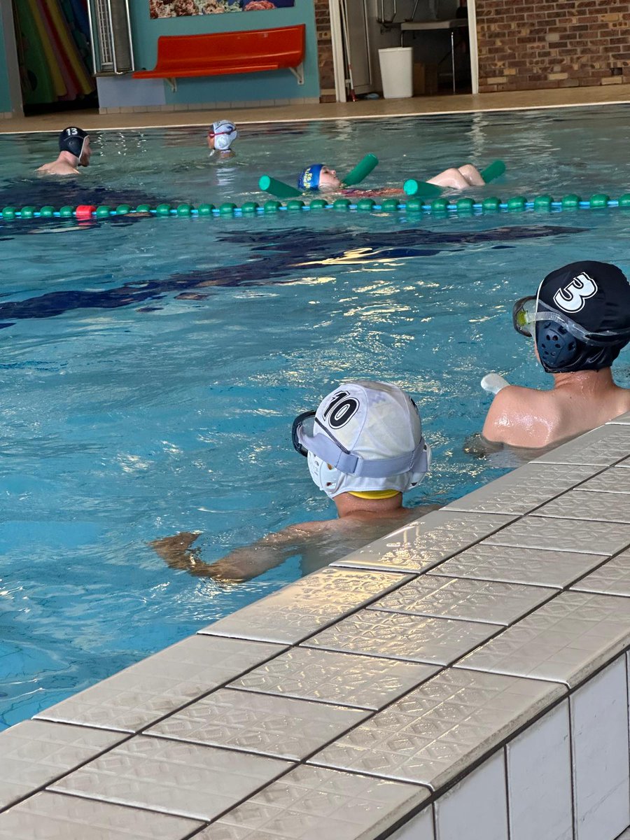 [#sport] Inscriptions et réinscriptions pour l'école de natation de Villepinte 💦🏊‍♂️

Inscrivez votre enfant à des cours de natation les mercredis (toute la journée) et les samedis matin.📝

▶️Inscriptions à partir du 27/01
Documents à fournir : wp.me/p8ns4u-deQ