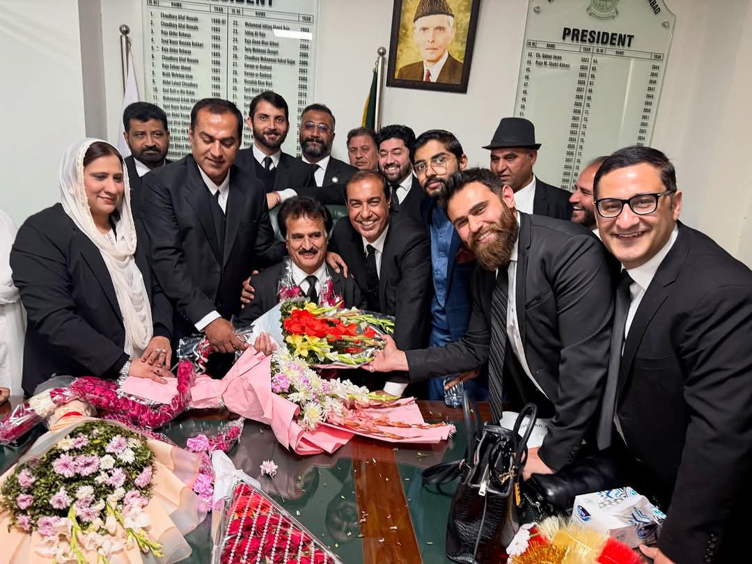 Congratulations to the newly elected cabinet of <a href="/IslamabadIba/">Islamabad Bar Association</a>! Wishing you a successful term ahead.
