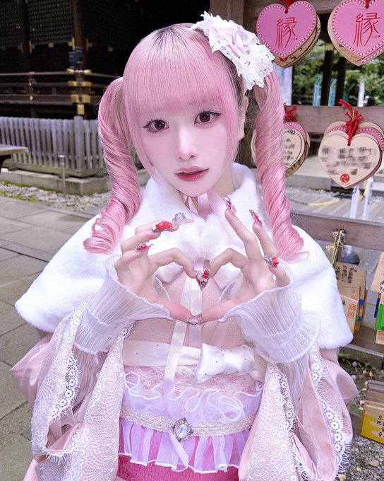 Twitterのコスプレ画像3