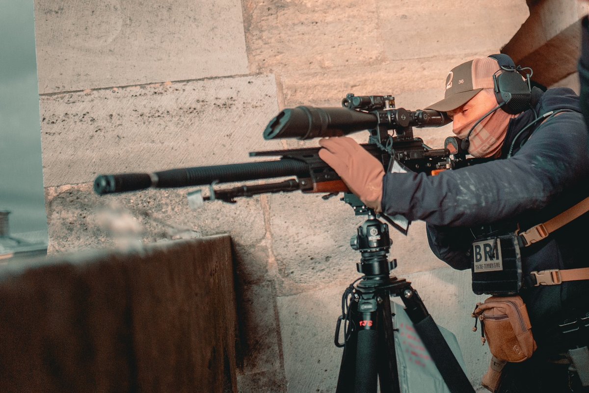 Notre-Dame de Paris, 7 décembre 2024 🎯

#sniper #rifle #pgm #pgmprecision #weapon #gun #army #military #police #bri #sniping #sniper #notredame #notredamedeparis #longrangeshooting