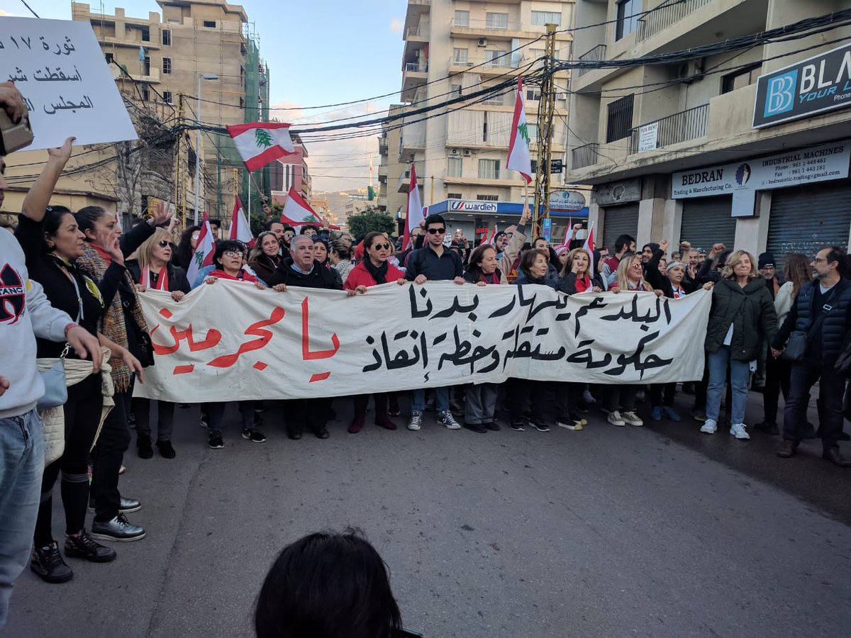 يلا عل الرينغ. الظاهر الليلة بدنا نلتقي. اشتقنا، ومكملين...<a href="/BeirutMadinati/">Madinati (Beirut Madinati)</a>