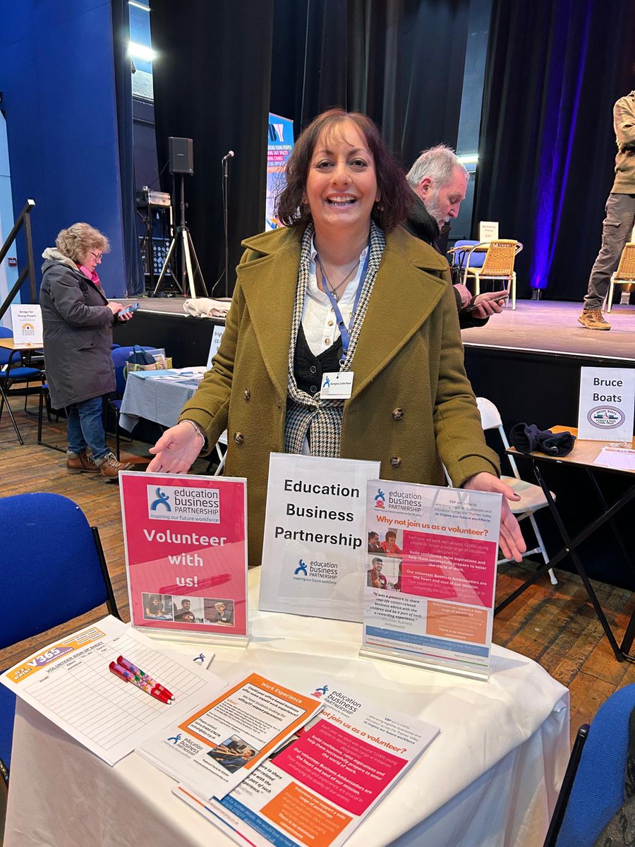 💫 We had a great day at the <a href="/VCWB1/">Volunteer Centre West Berkshire</a> V365 volunteer fair on Saturday! 💫

We met some lovely people and look forward to new volunteers joining us at our in-school events very soon!

tinyurl.com/ymu43zs5
events@ebp.org.uk
01635 279277

#volunteer #volunteering #futureworkforce
